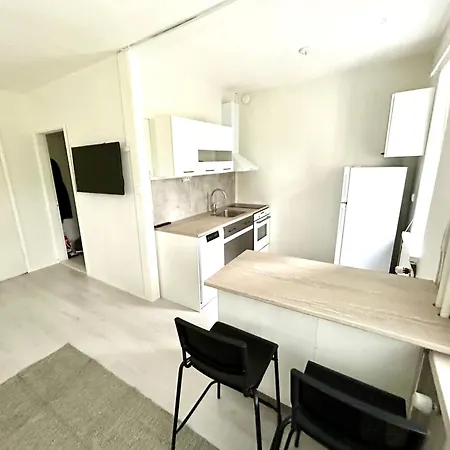 Apartament Yksioe Ilmaisella Autopaikalla Hillside Jyväskylä