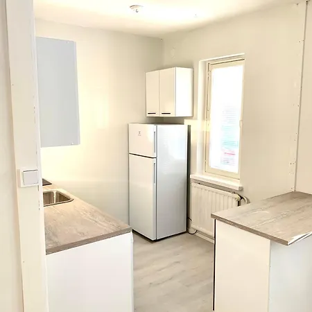 Yksioe Ilmaisella Autopaikalla Hillside Jyväskylä